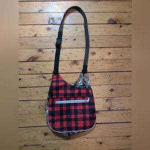 Kavu Cross Body Bag - Buffalo Plaid + Deer Pattern